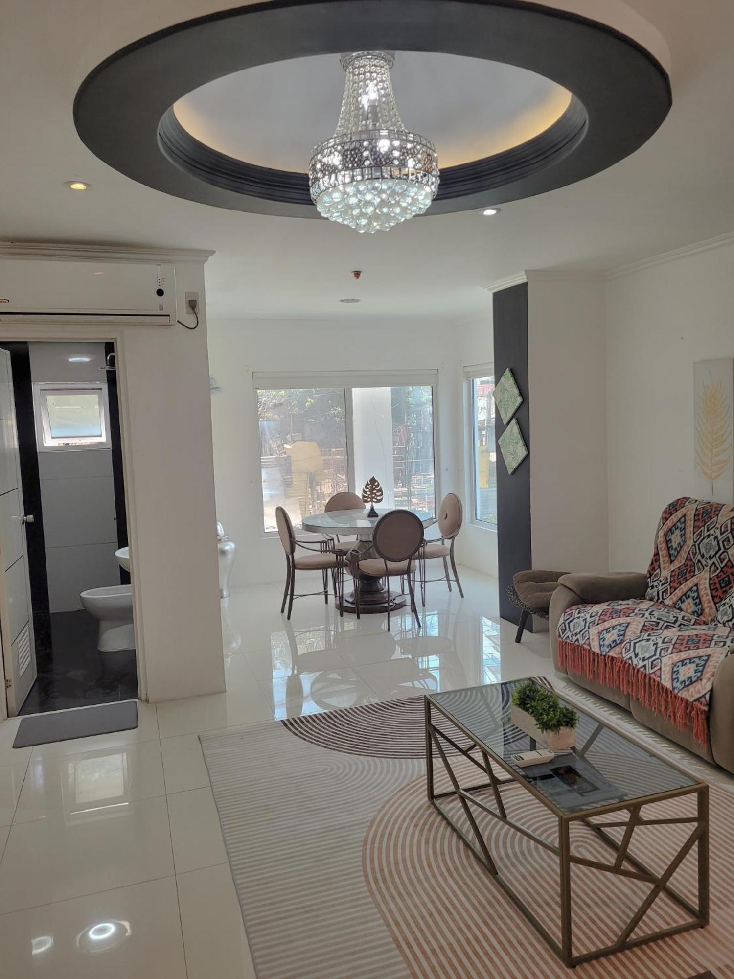 Lucky Suite Kandi 2 Bedrooms Angeles Bagian luar foto