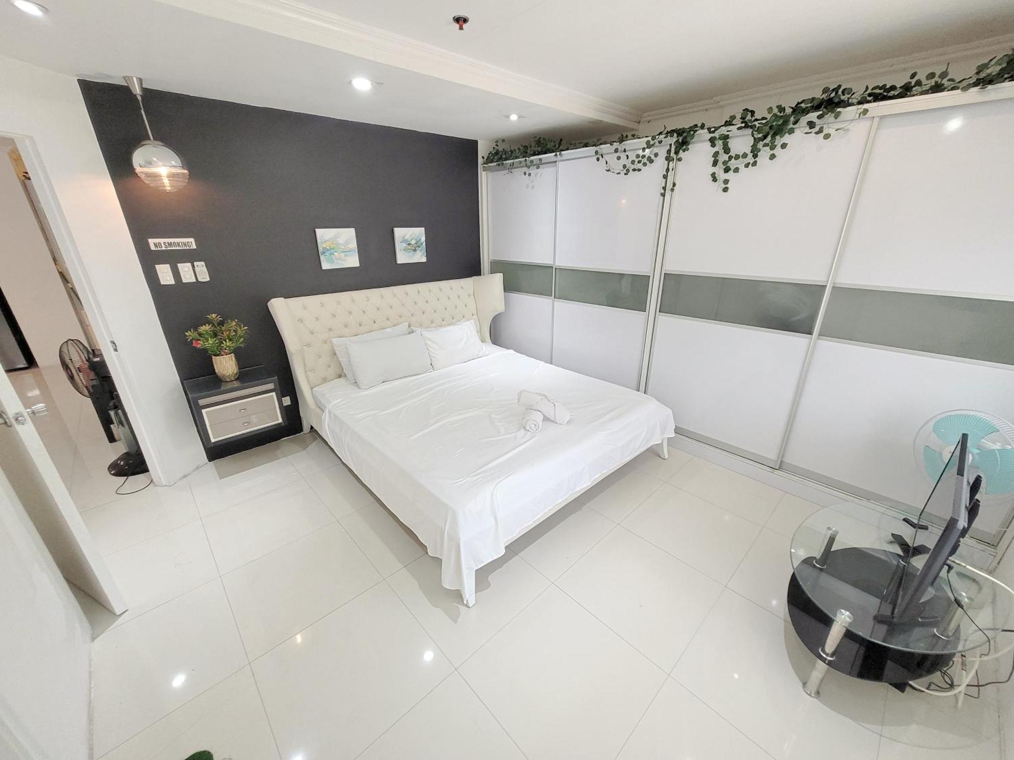Lucky Suite Kandi 2 Bedrooms Angeles Bagian luar foto